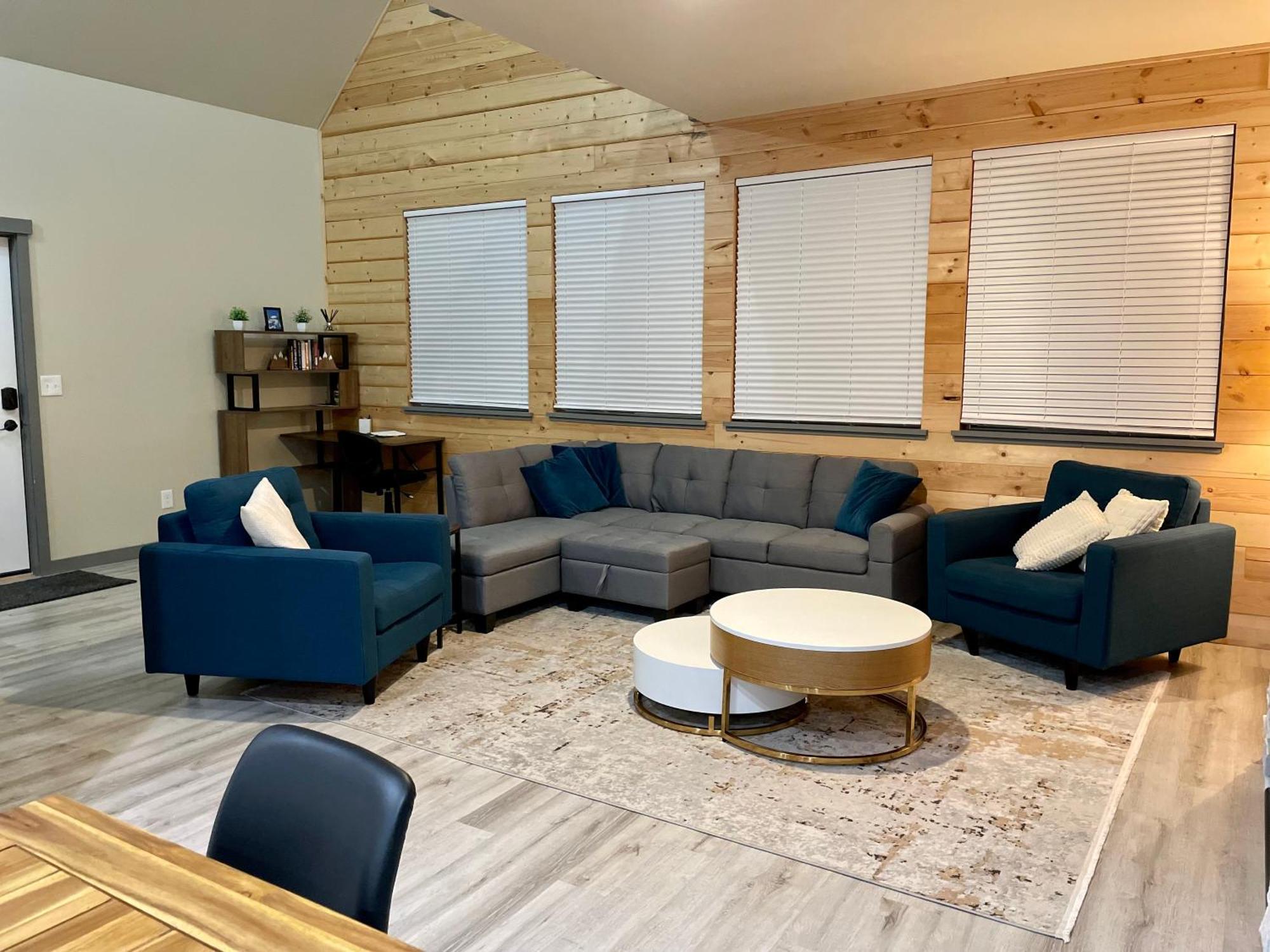New Modern Cabin! 5Mi To Mt Rainier National Park! Hot Tub & Wifi แอชฟอร์ด ภายนอก รูปภาพ
